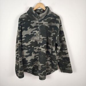 Koolaburra by UGG Brushed Back‎ Sherpa Pullover Sage Camo Fleece Women's Large